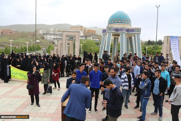 تجمع دانشجویان دانشگاه های کردستان در محکومیت خروج آمریکا از برجام